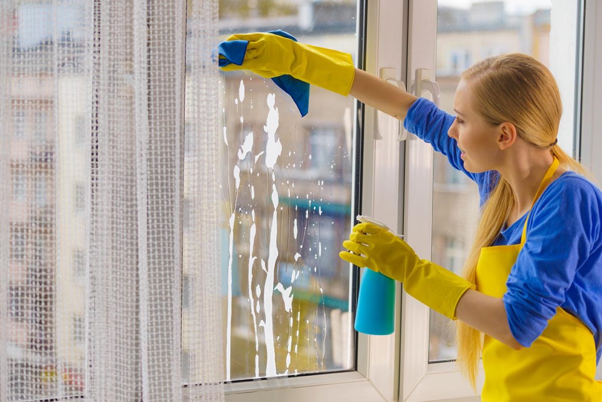 Fast Cleaning Tips for Busy People
