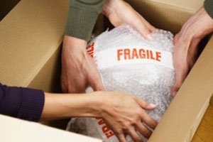 Fragile Item Packing & Unpacking