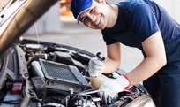 When Do You Need to See a Professional Mechanic?
